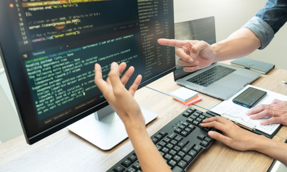 La Xunta abre sus ayudas para empresas de base tecnológica | Ulises Galicia