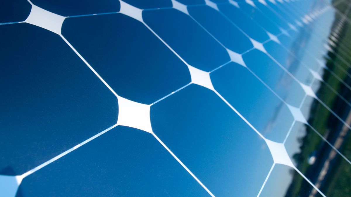 E.nova Enerxía inaugura su primera plana de energía distribuida | Ulises Galicia