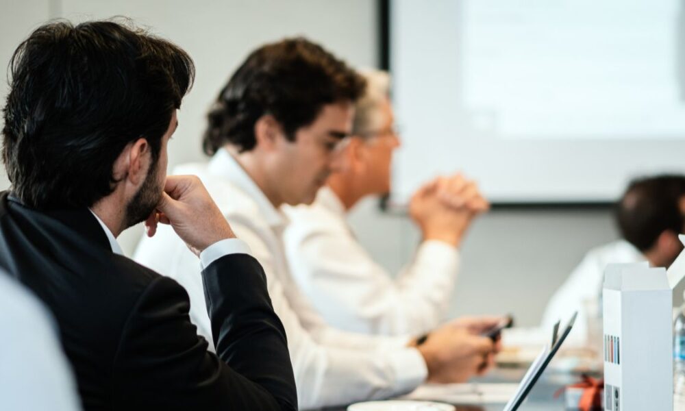 La creación de empresas gallegas crece un 12,6 % en octubre | Ulises Galicia