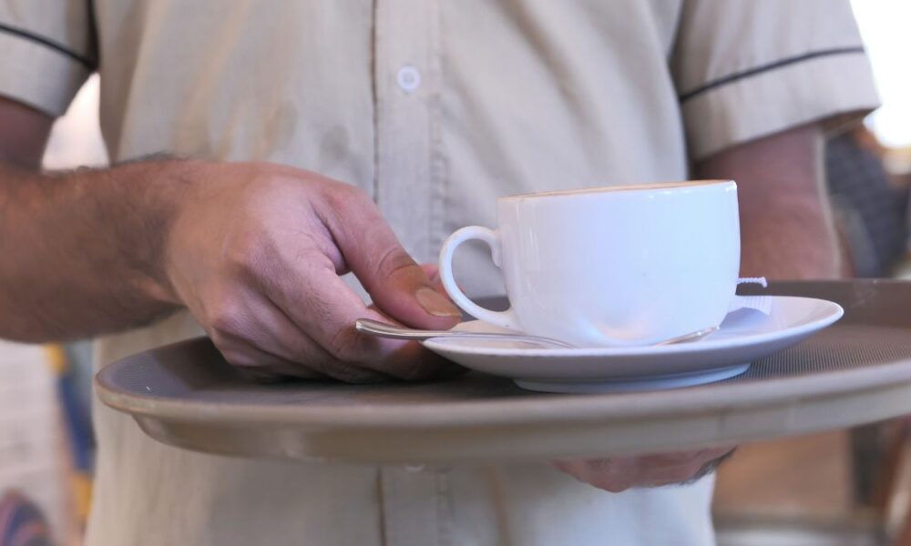 El paro en Galicia cae a su nivel más bajo en los últimos 29 años | Ulises Galicia