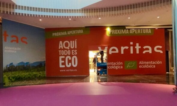 Veritas abre su primer supermercado ecológico en Galicia | Ulises Galicia