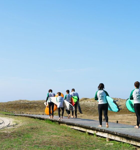 Los campamentos de surf ganan protagonismo este verano | Ulises Galicia, noticias sobre economía, empresas, tecnología y marketing en Galicia